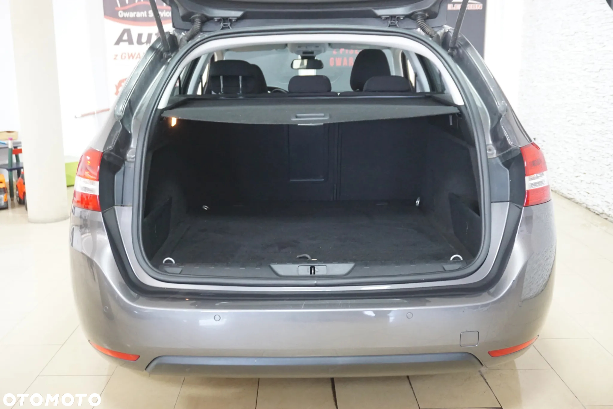 Peugeot 308 1.5 BlueHDi Access S&S - 11