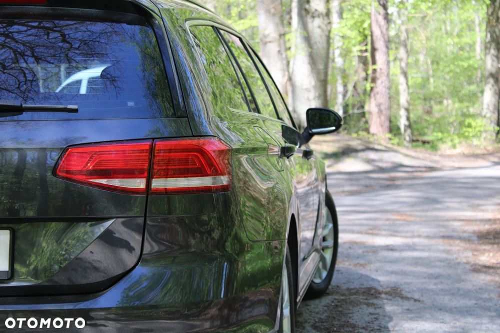 Volkswagen Passat 2.0 TDI SCR Comfortline DSG - 10