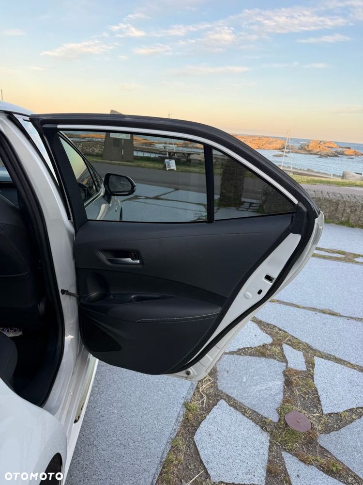 Toyota Corolla 1.8 Hybrid GR Sport - 29