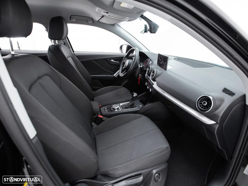 Audi Q2 30 TDI Advanced S tronic - 9