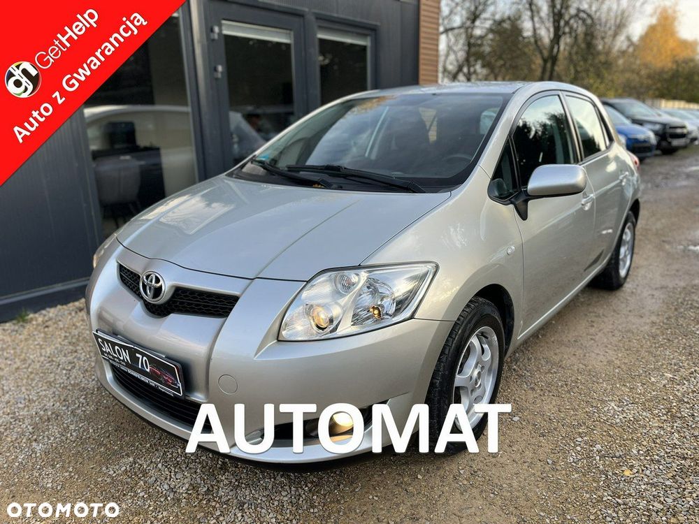 Toyota Auris - 1