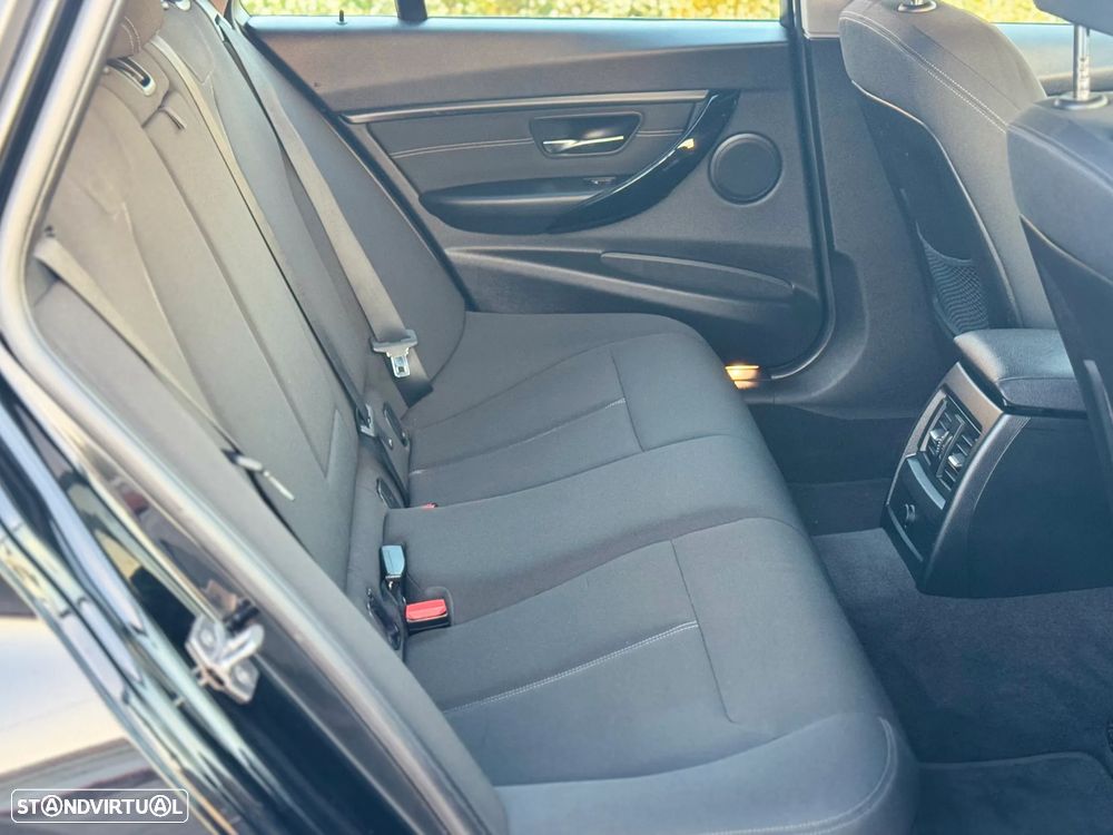 BMW 320 d DPF Edition Fleet - 9
