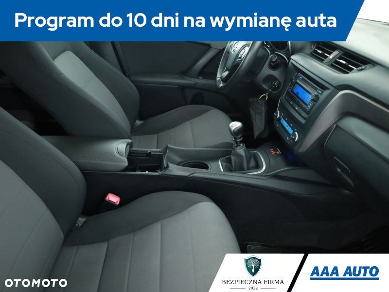 Toyota Avensis - 9