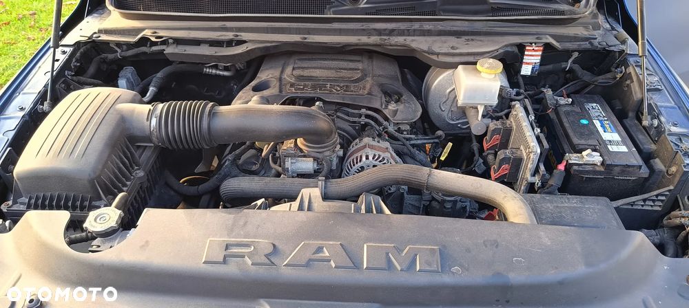 Dodge RAM - 6