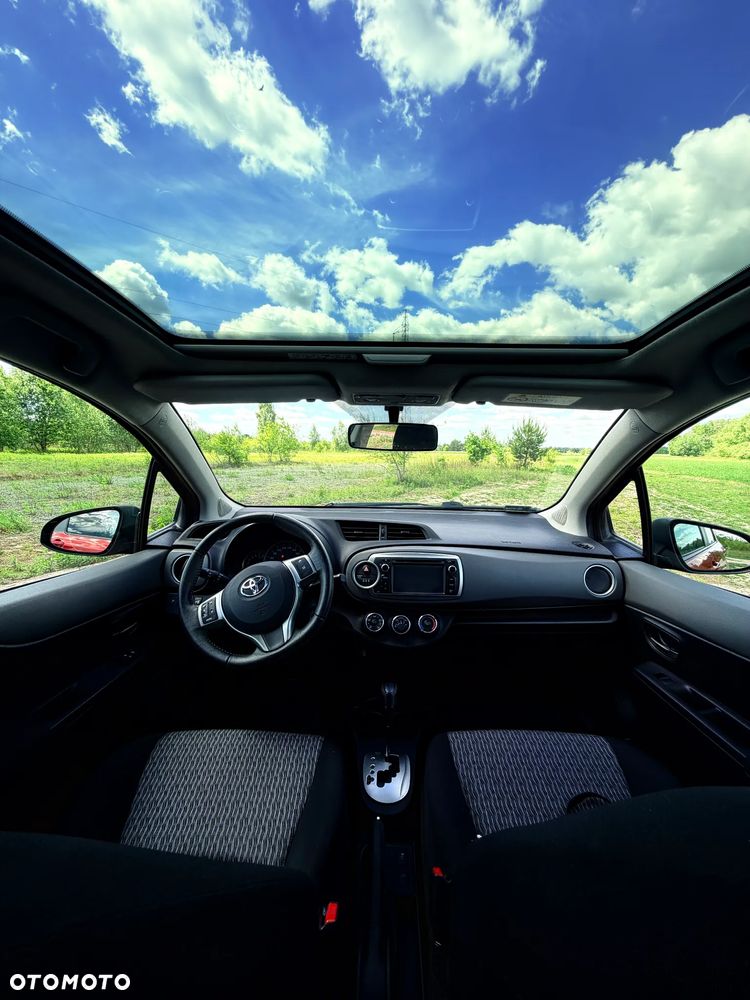 Toyota Yaris 1.33 Premium MS - 12