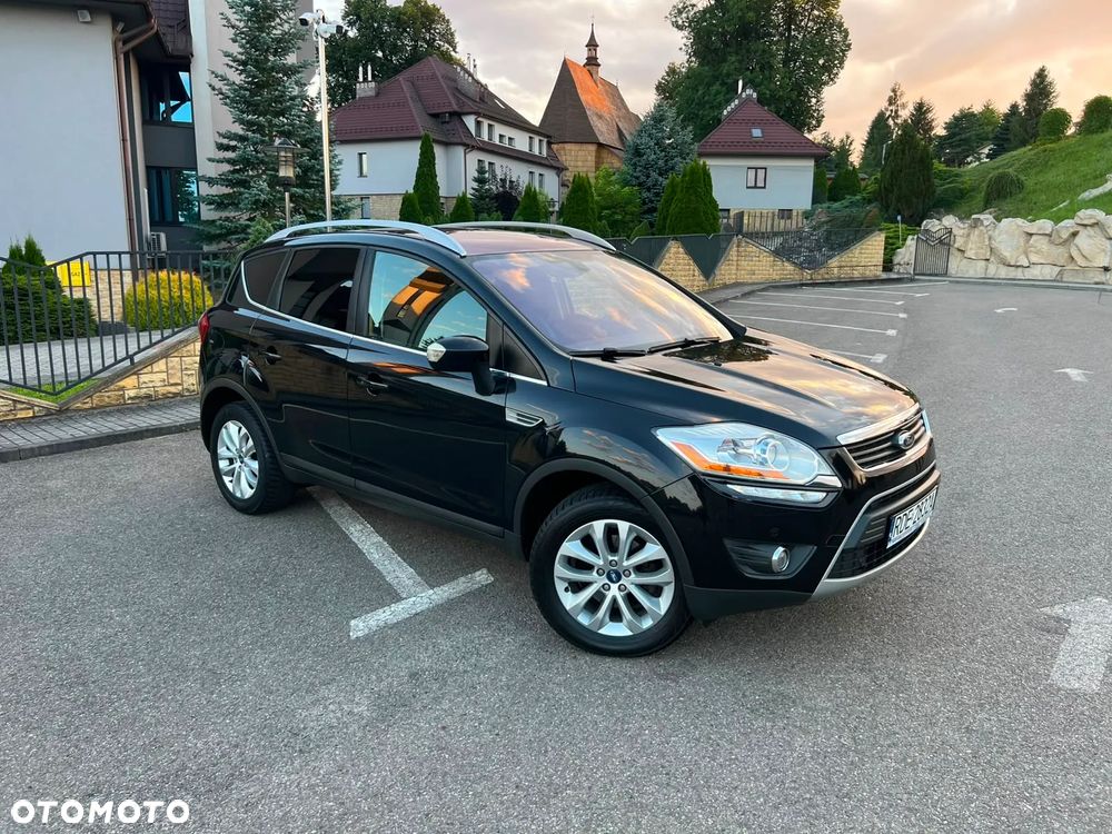 Ford Kuga 2.0 TDCi 4x4 Titanium - 2