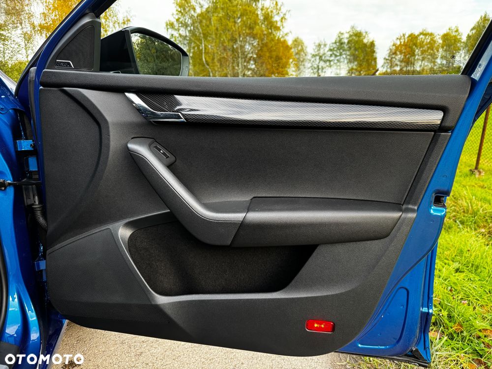 Skoda Octavia 2.0 TDI RS - 18