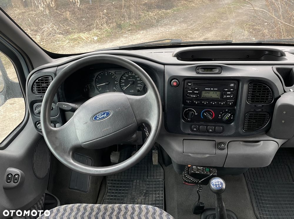 Ford Transit - 7