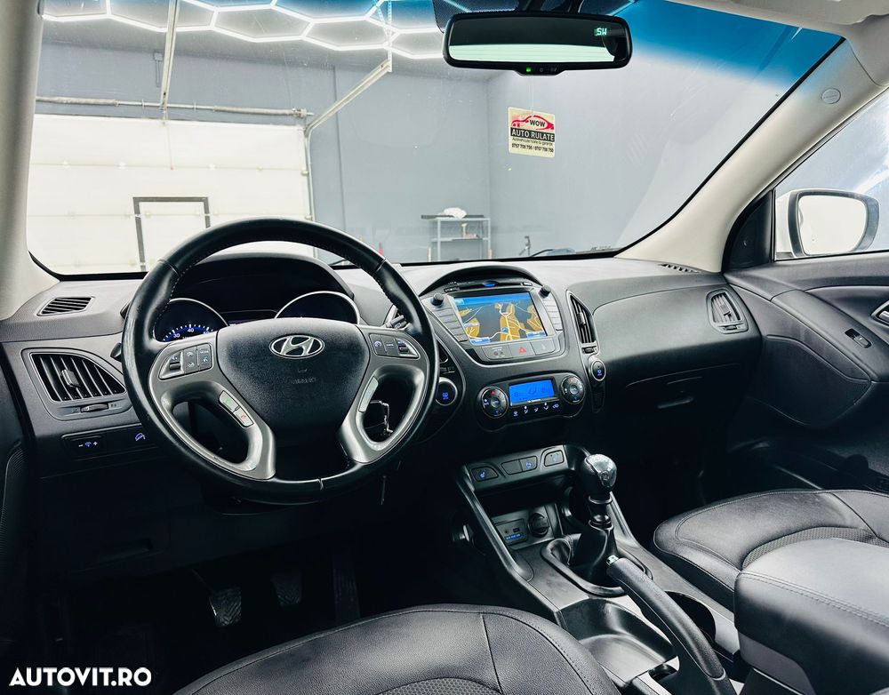 Hyundai ix35 blue 1.6 2WD Finale Silver - 21