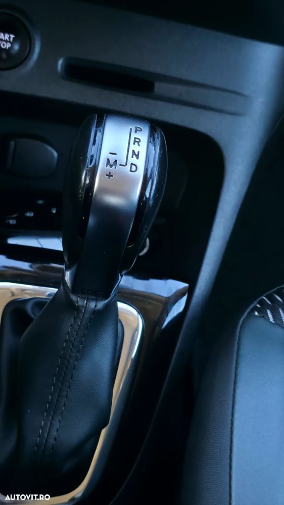 Renault Captur TCe 120 EDC Helly Hansen - 26