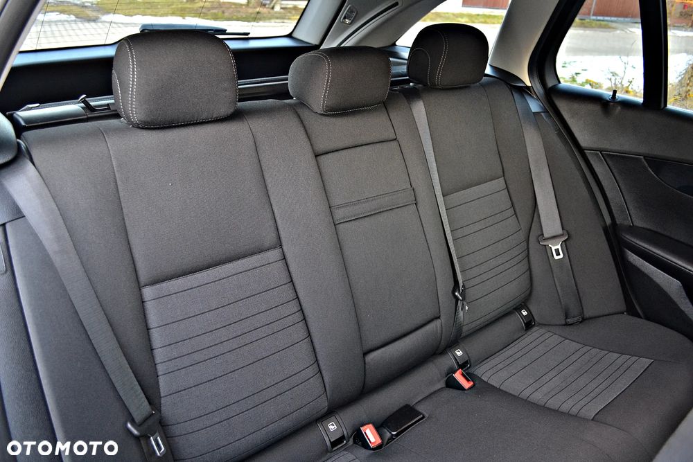 Mercedes-Benz Klasa C 220 d 9G-TRONIC Exclusive - 31