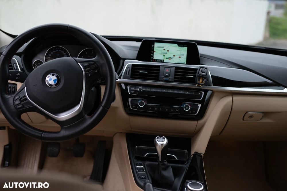 BMW Seria 3 318d GT Sport Line - 9