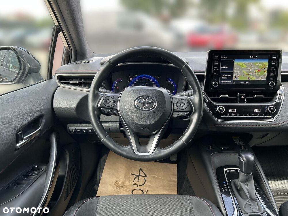 Toyota Corolla - 10