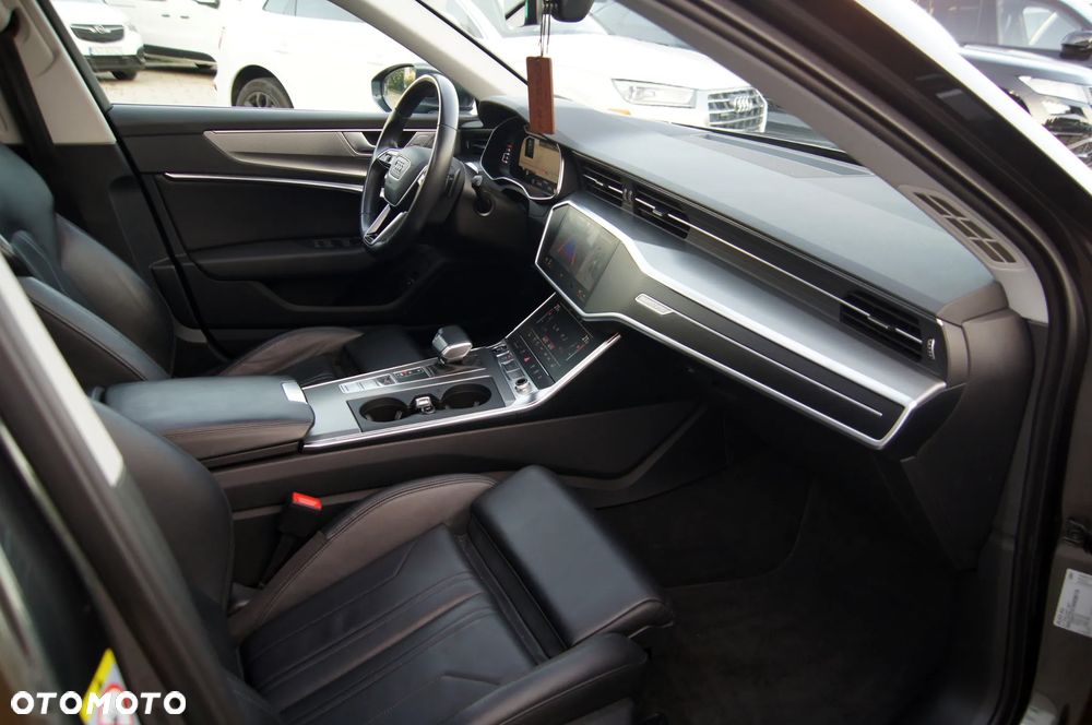 Audi A6 Avant 40 TDI quattro S tronic S line - 33