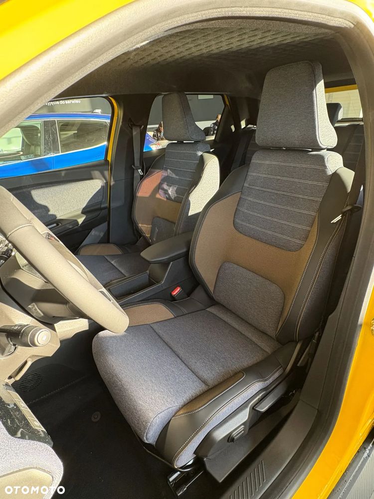 Renault 5 40kWh Urban Range Techno - 17