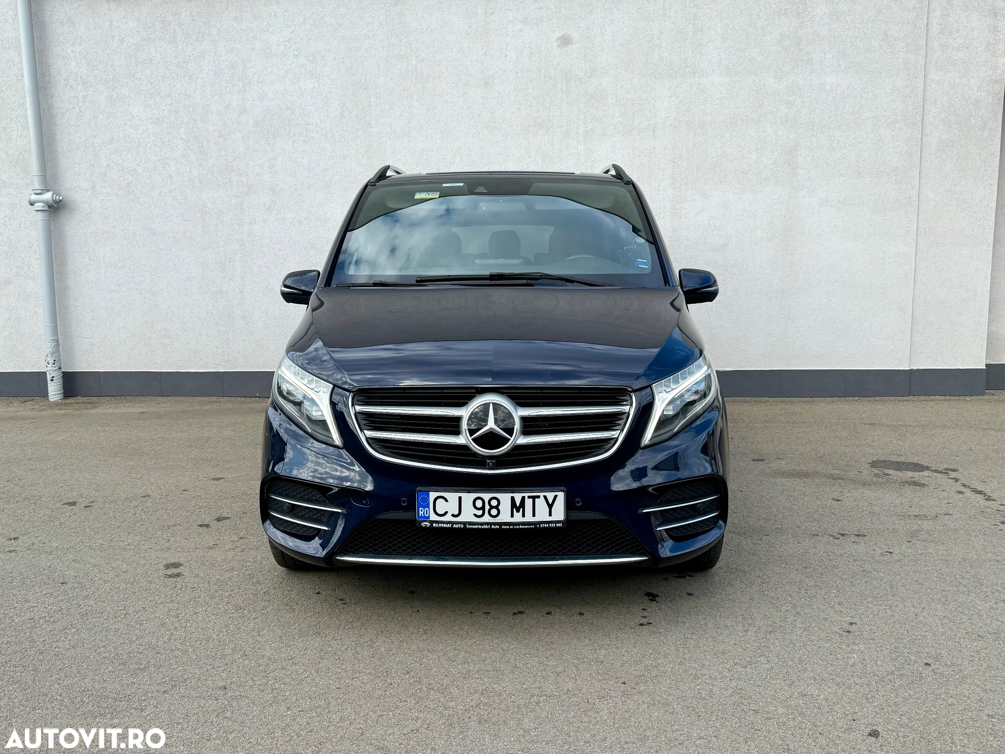 Mercedes-Benz V 250 (BlueTEC) d lang 4Matic 7G-TRONIC Avantgarde Edition - 34