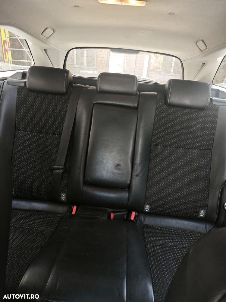 Toyota Auris - 20