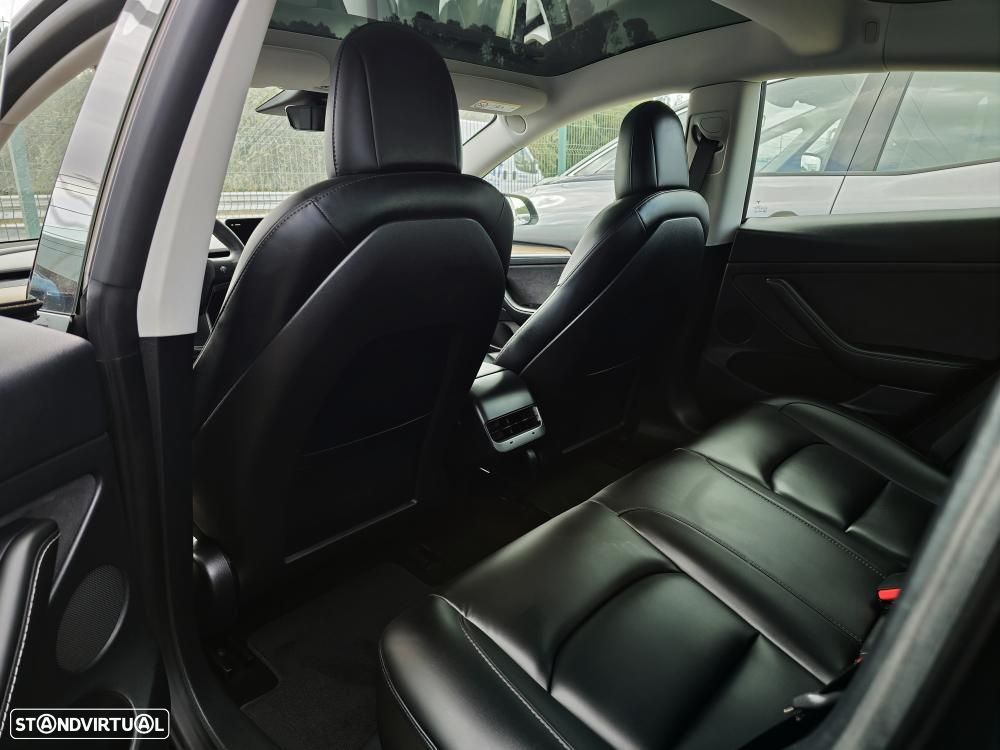 Tesla Model 3 Long Range Tração Integral - 17