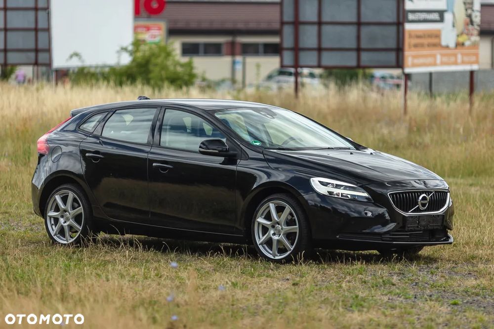 Volvo V40 T2 - 4
