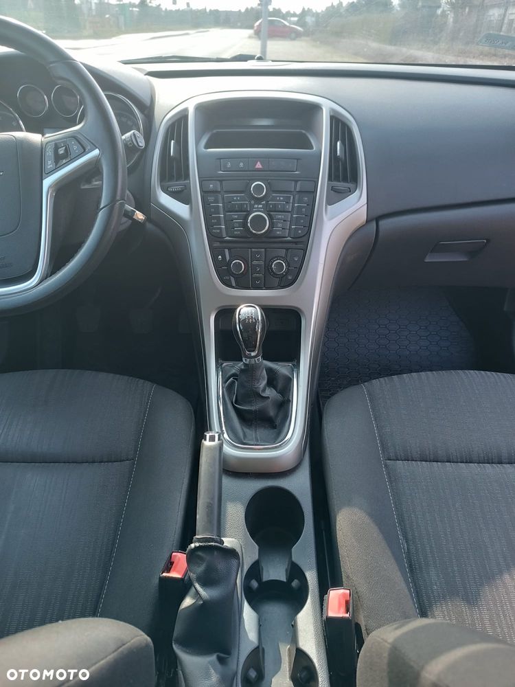 Opel Astra 1.7 CDTI - 12