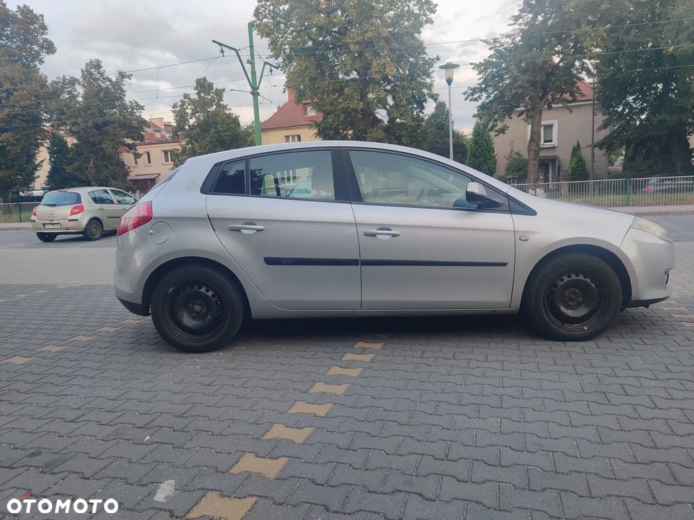 Fiat Bravo 1.4 16V Dynamic - 6