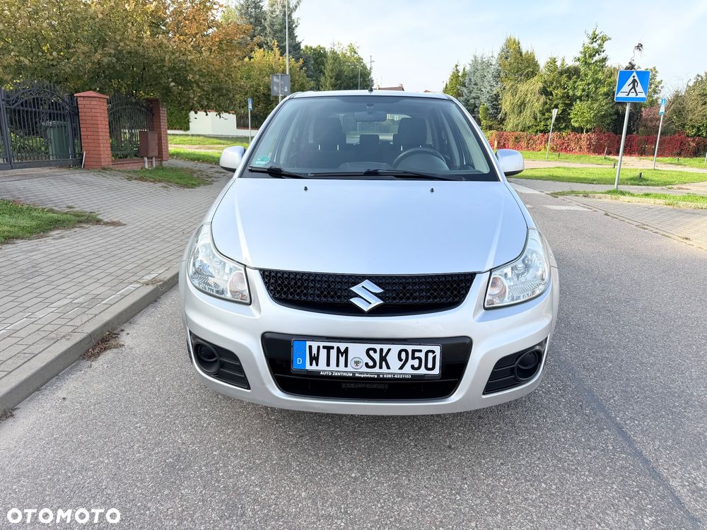 Suzuki SX4 - 10