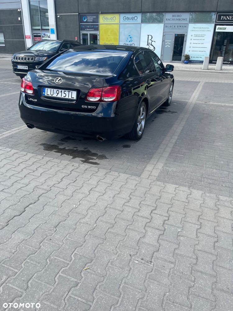 Lexus GS 300 Prestige + - 3