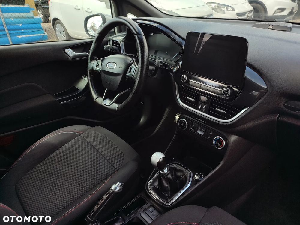 Ford Fiesta 1.0 EcoBoost Hybrid S&S ST-LINE - 26