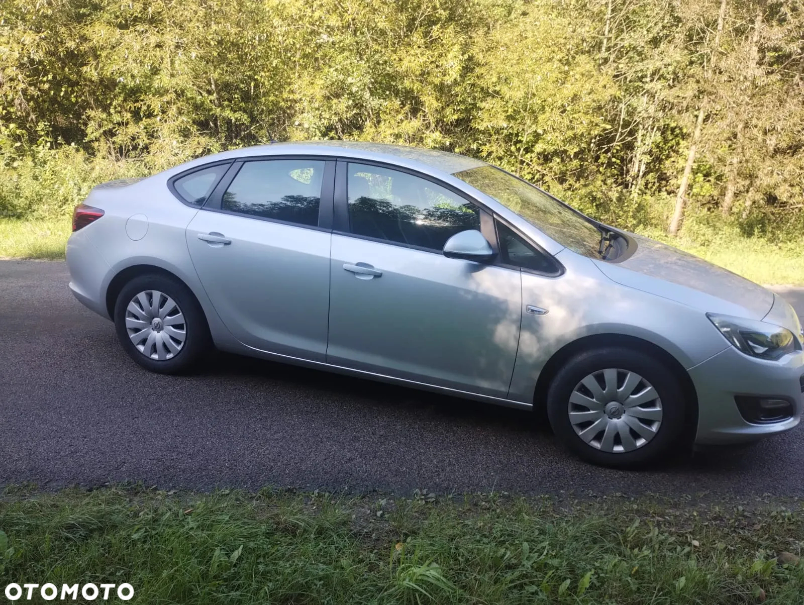 Opel Astra IV 1.4 T Active EU6 - 3