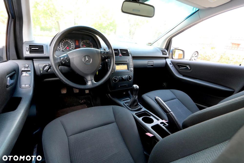 Mercedes-Benz Klasa A 170 Avantgarde - 6