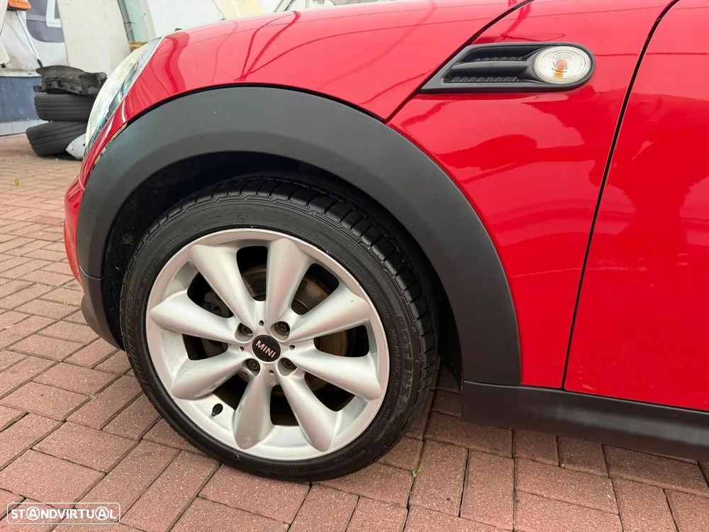 MINI 3 Portas Cooper D - 25