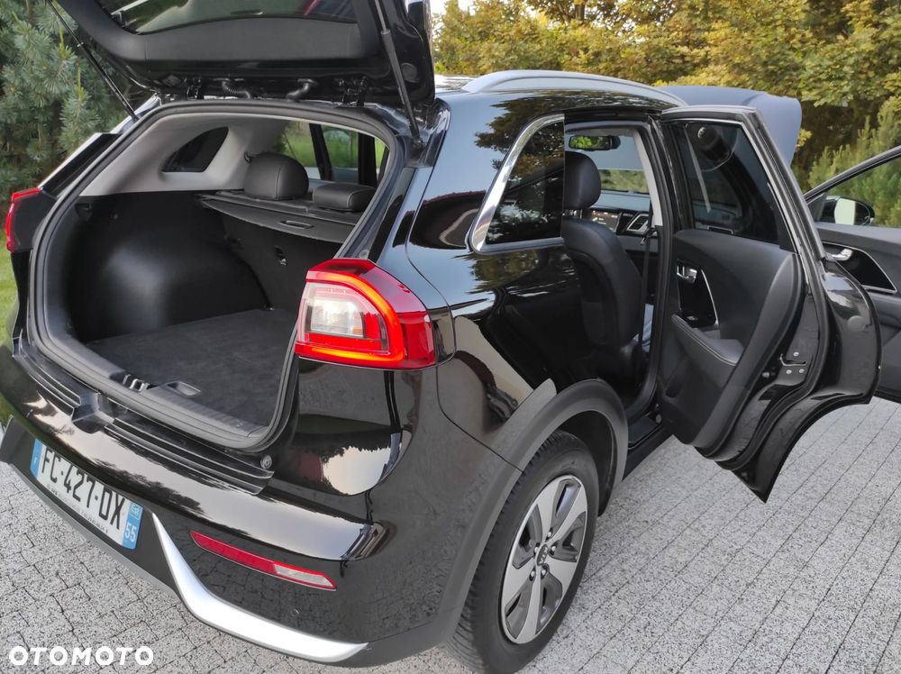 Kia Niro 1.6 GDI Hybrid L - 17