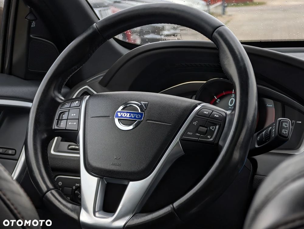 Volvo XC 60 D4 Drive-E Summum - 26