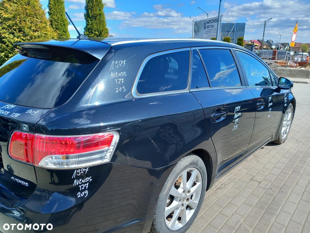 TOYOTA AVENSIS T27 KOMBI BŁOTNIK PRAWY TYLNY PRAWY TYŁ ĆWIARA ĆWIARTKA KOLOR: 209 - 1