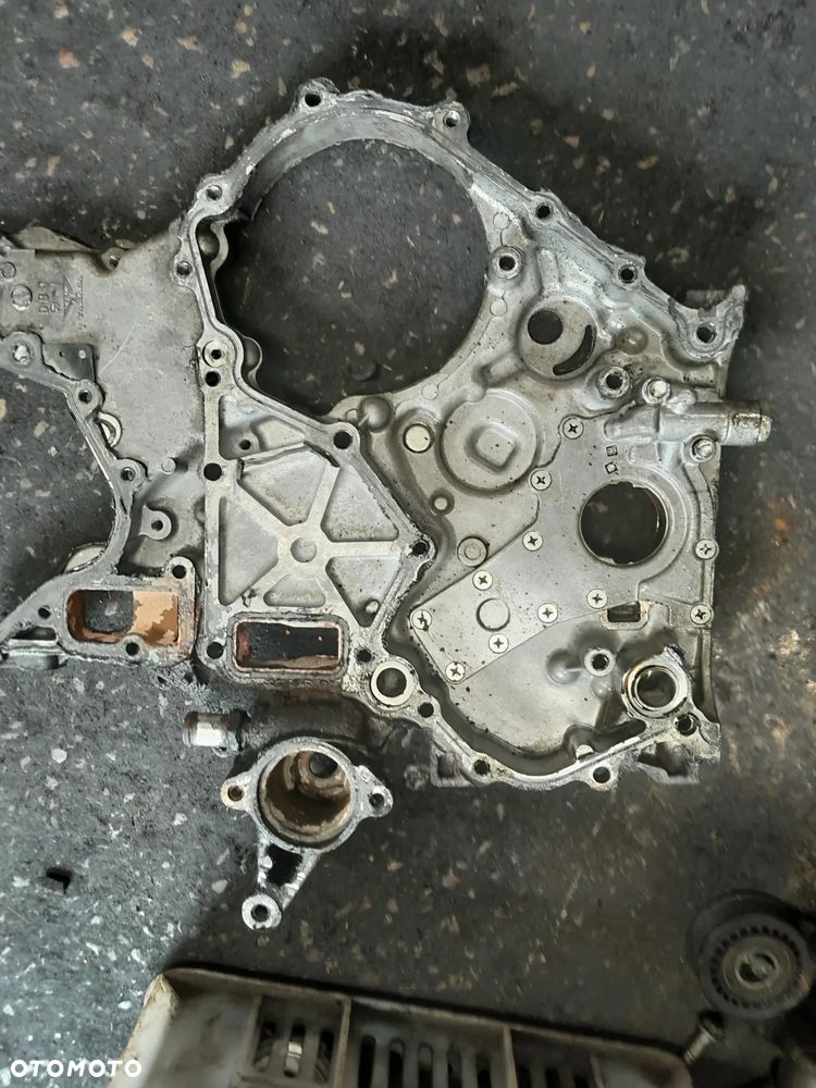 Pompa oleju obudowa rozrządu Renault Master II 3.0 DCI - 2