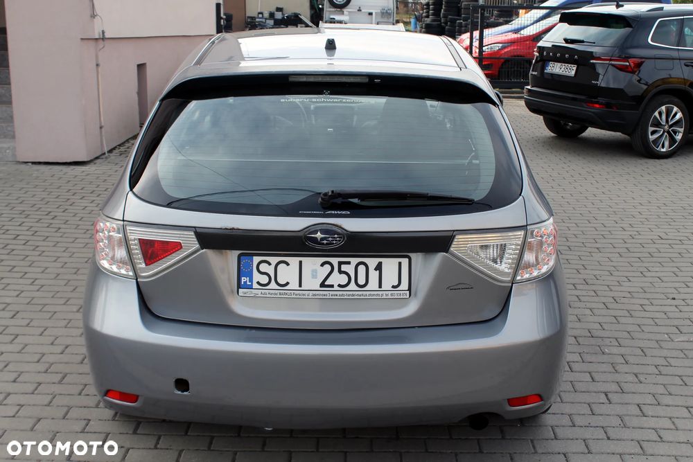 Subaru Impreza - 8