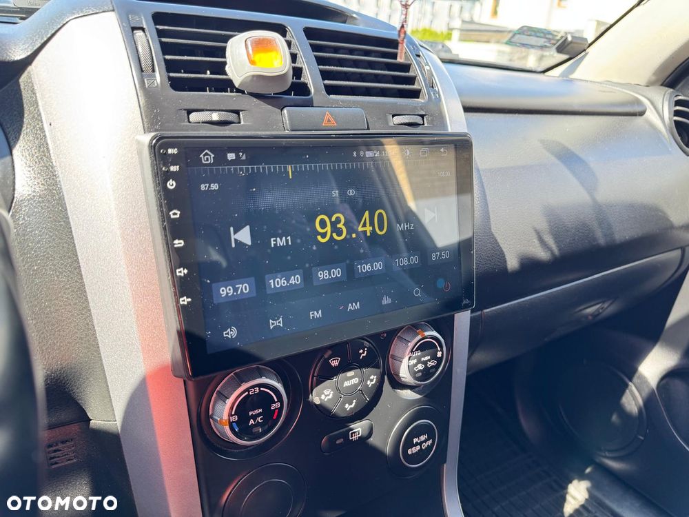 Suzuki Grand Vitara 1.6 De luxe - 15