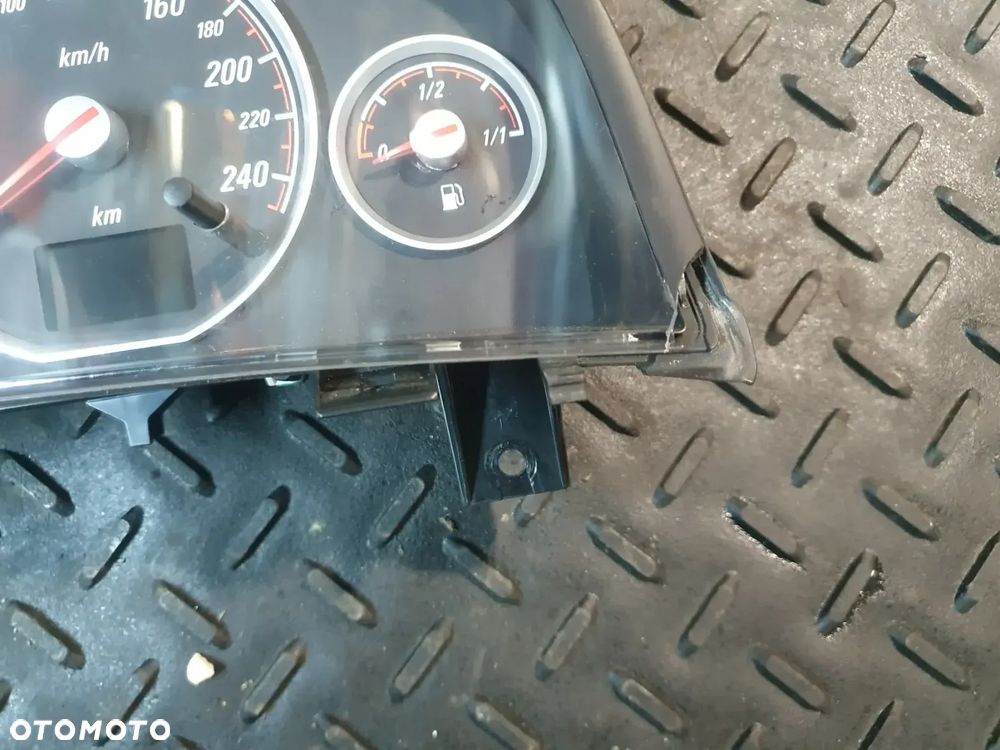 OPEL VECTRA C LICZNIK ZEGARY 1.9D 13186672CS WERSJA EUROPEJSKA POSIADAM 2 SZT - 5