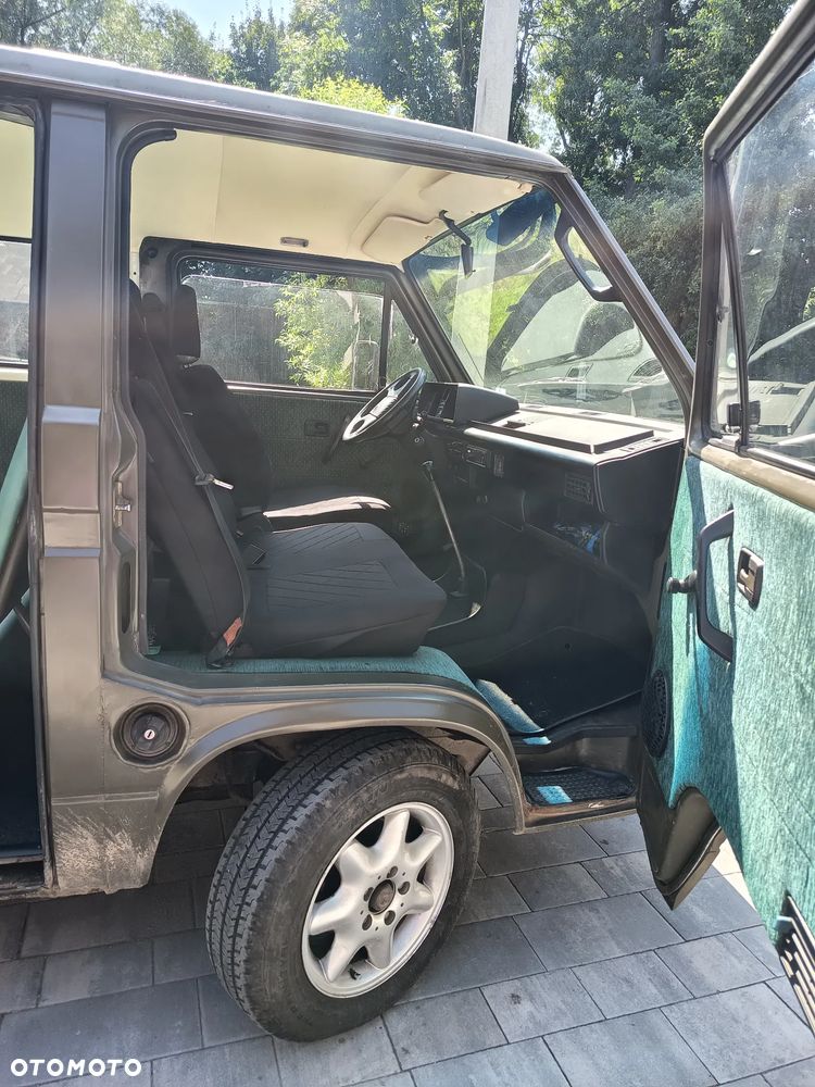 Volkswagen Transporter - 7