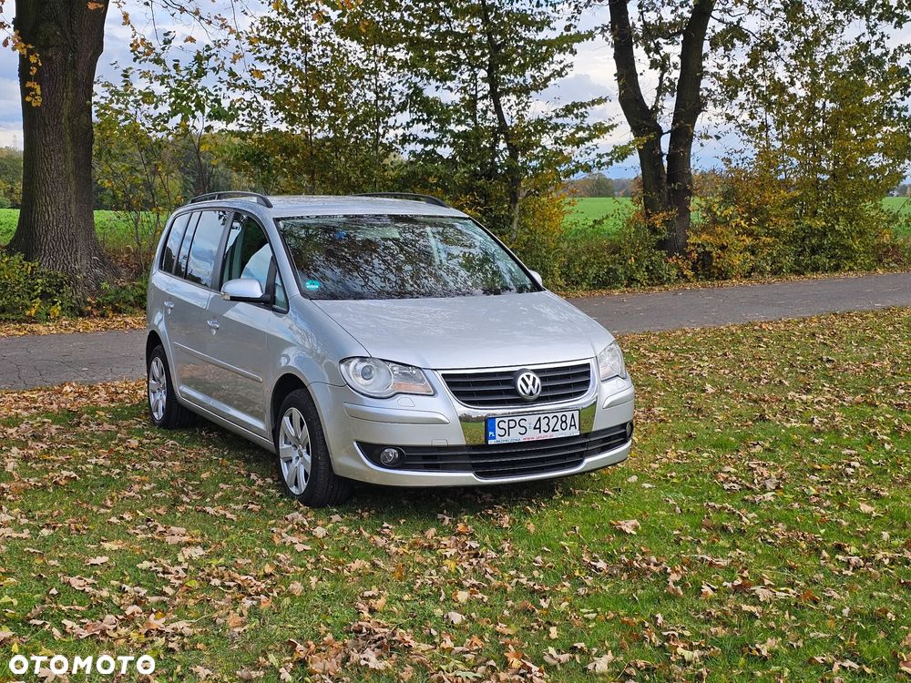 Volkswagen Touran 1.9 TDI Basis DSG - 16