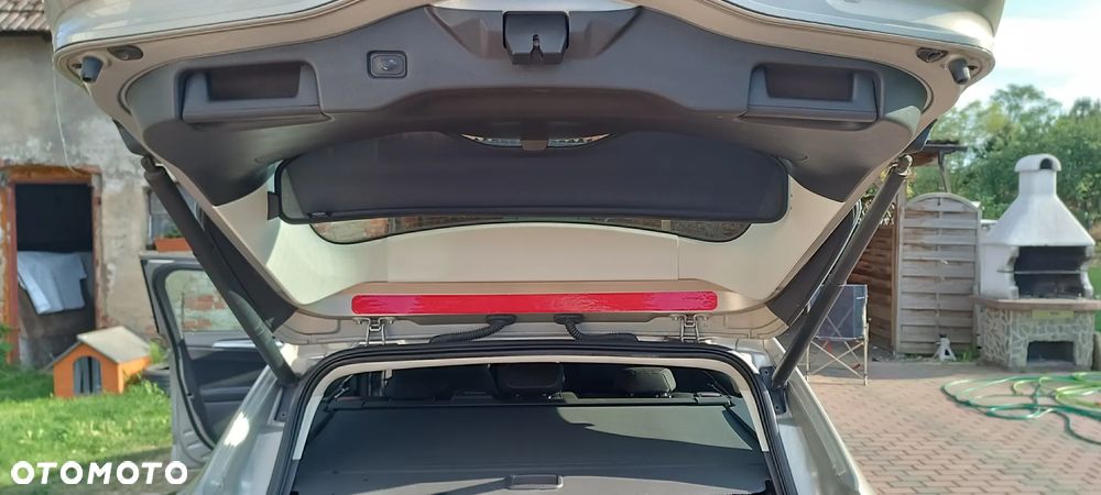 Ford Mondeo 2.0 TDCi Titanium - 13