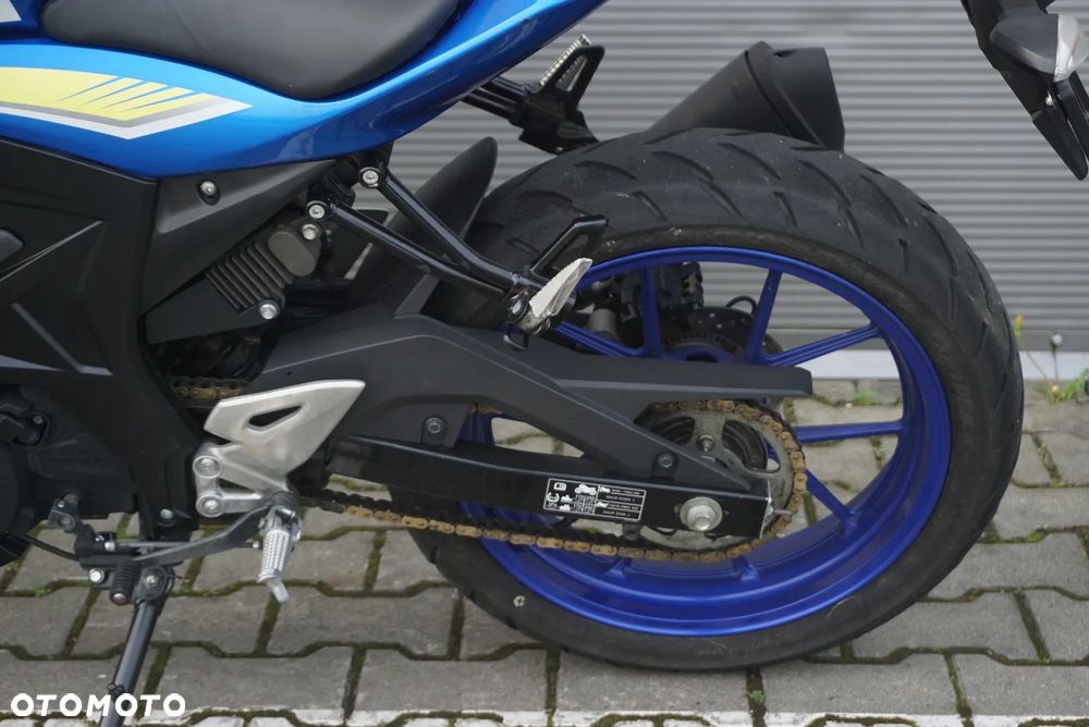Suzuki GSX - 8
