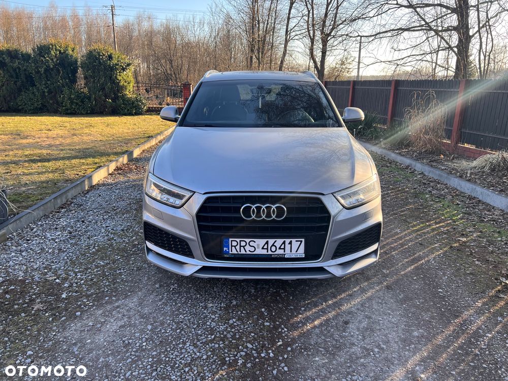 Audi Q3 2.0 TFSI Quattro S tronic sport - 2