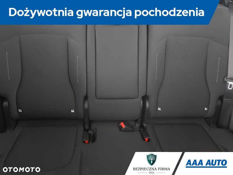 Kia Sportage - 12