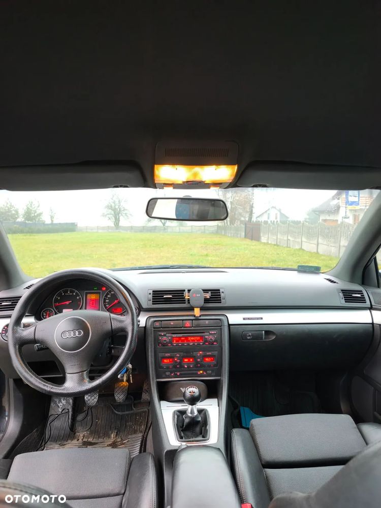 Audi A4 Avant 1.8 T quattro - 15