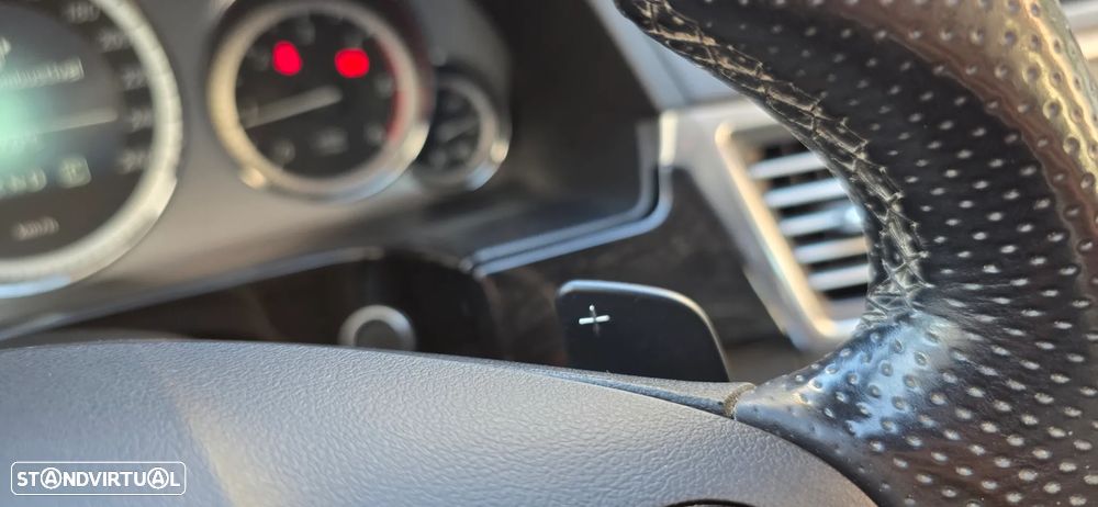 Mercedes-Benz E 250 CDi Avantgarde BlueEfficiency Auto. - 17