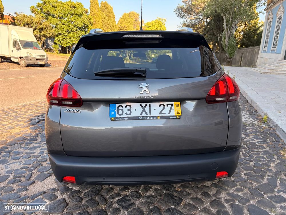 Peugeot 2008 - 14