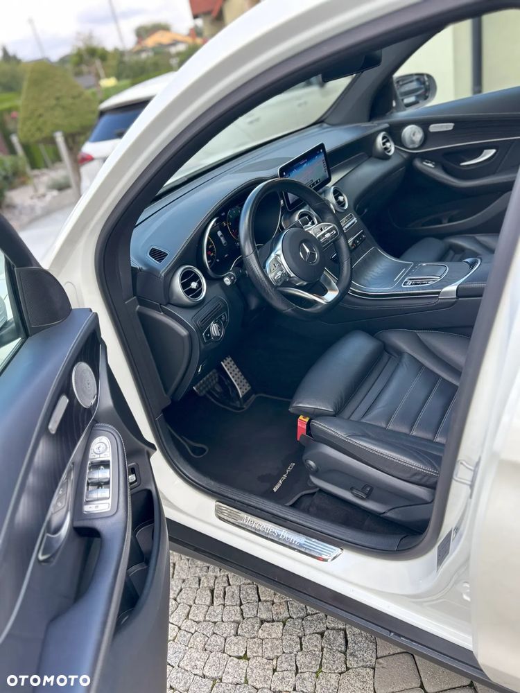 Mercedes-Benz GLC - 13
