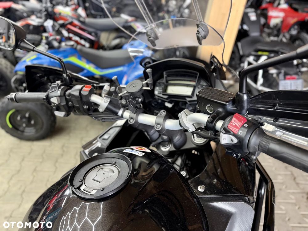 Honda VFR - 9