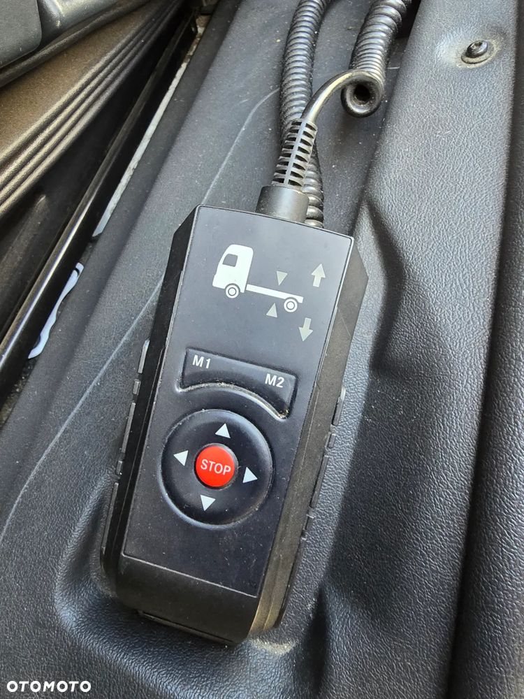 Mercedes-Benz ATEGO - 18